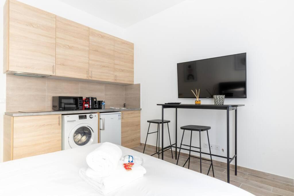 Apartamento Hsh Ballu - Saint-Lazare Cosy Studio París Exterior foto